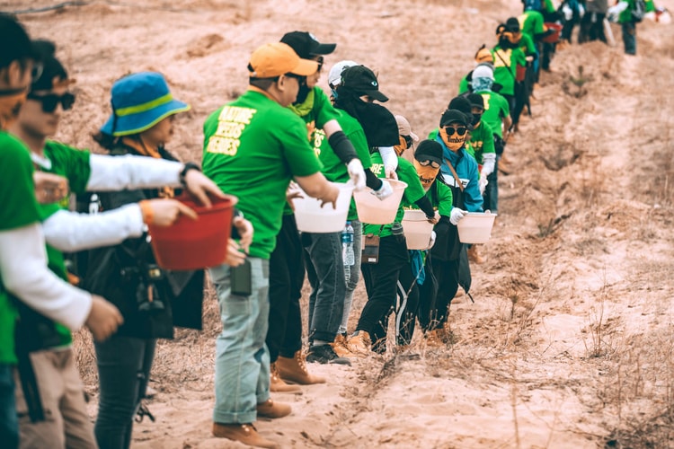 Timberland 跟潘瑋柏一同遠赴科爾沁沙漠進行植樹造林企劃