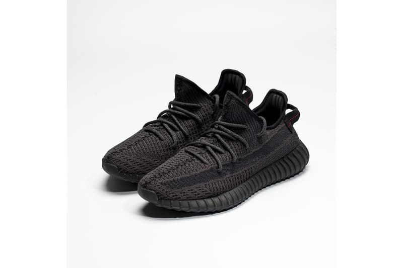 搶先近賞 YEEZY BOOST 350 全新黑魂配色細節一覽