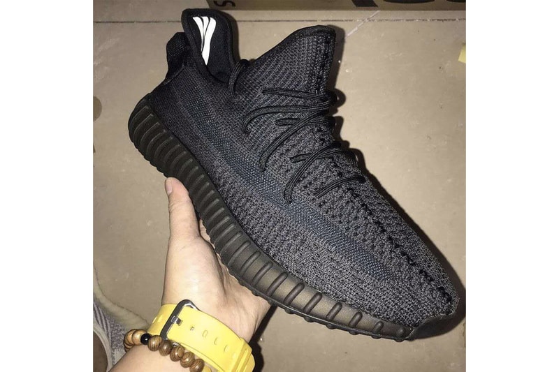 YEEZY BOOST 350 V2 全新「黑魂」配色實鞋搶先曝光
