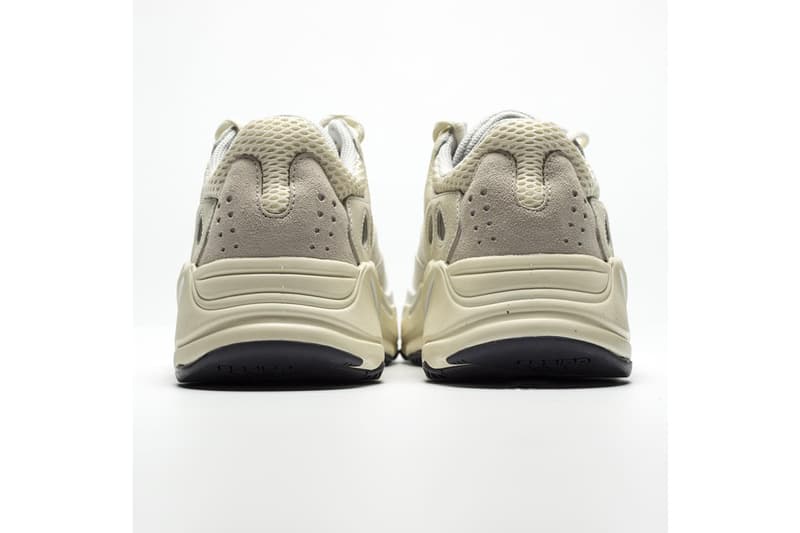 率先近賞 YEEZY BOOST 700 全新配色「Analog」細節一覽
