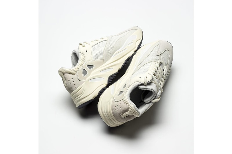率先近賞 YEEZY BOOST 700 全新配色「Analog」細節一覽
