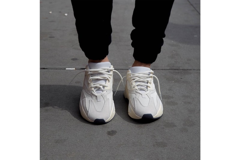 YEEZY BOOST 700 全新配色「Analog」最新上腳圖輯預覽