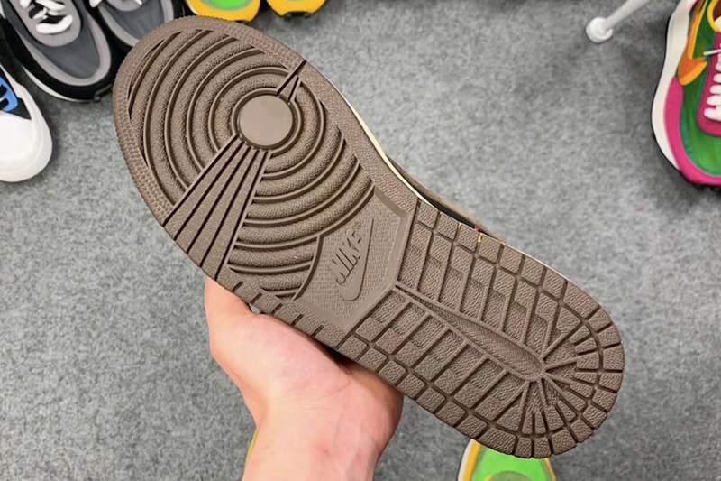 Travis Scott x Air Jordan 1 低筒版本網上細節圖片曝光！？