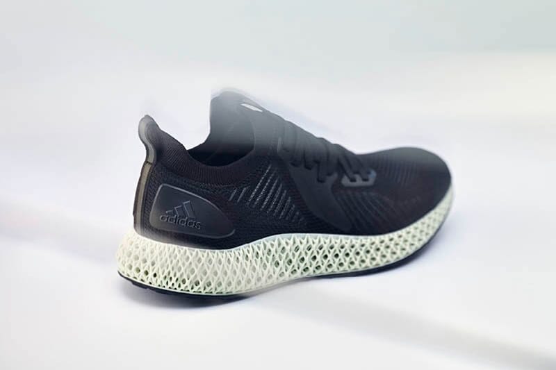 adidas 全新科技跑鞋 ALPHAEDGE 4D 台灣發售情報公開