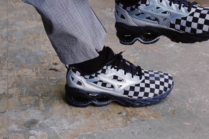 MIZUNO x BEAMS 攜手推出全新 Wave Creation Waveknit 聯名鞋款