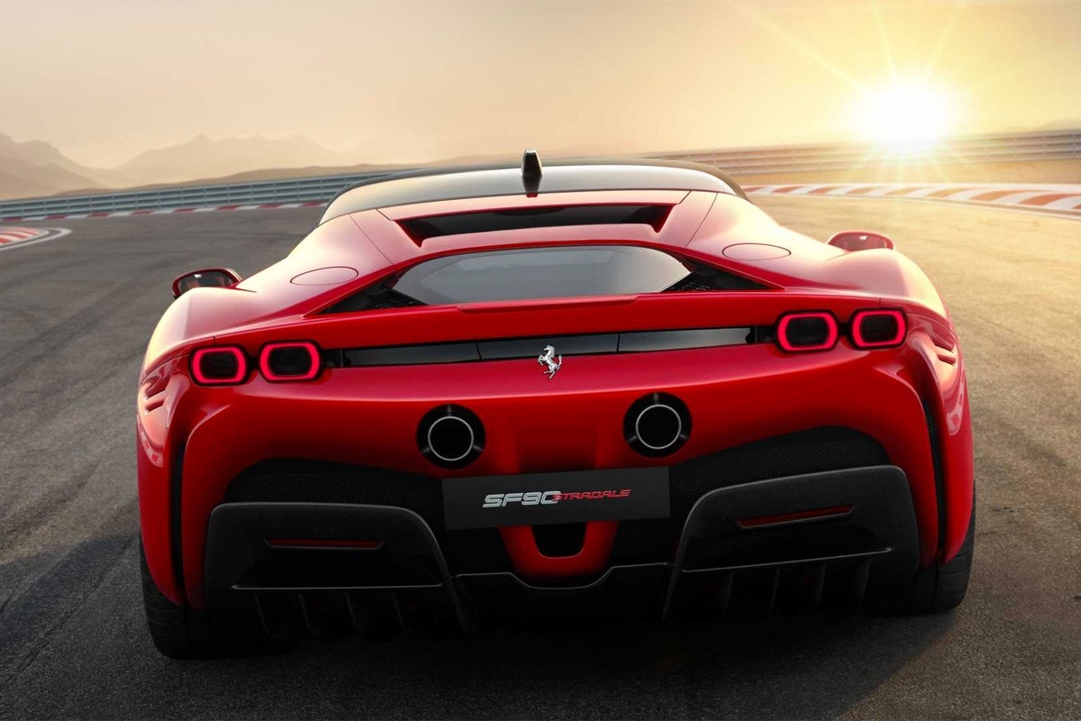 近千匹馬力加持 − Ferrari 全新 Hybrid 車型 SF90 Stradale 發佈