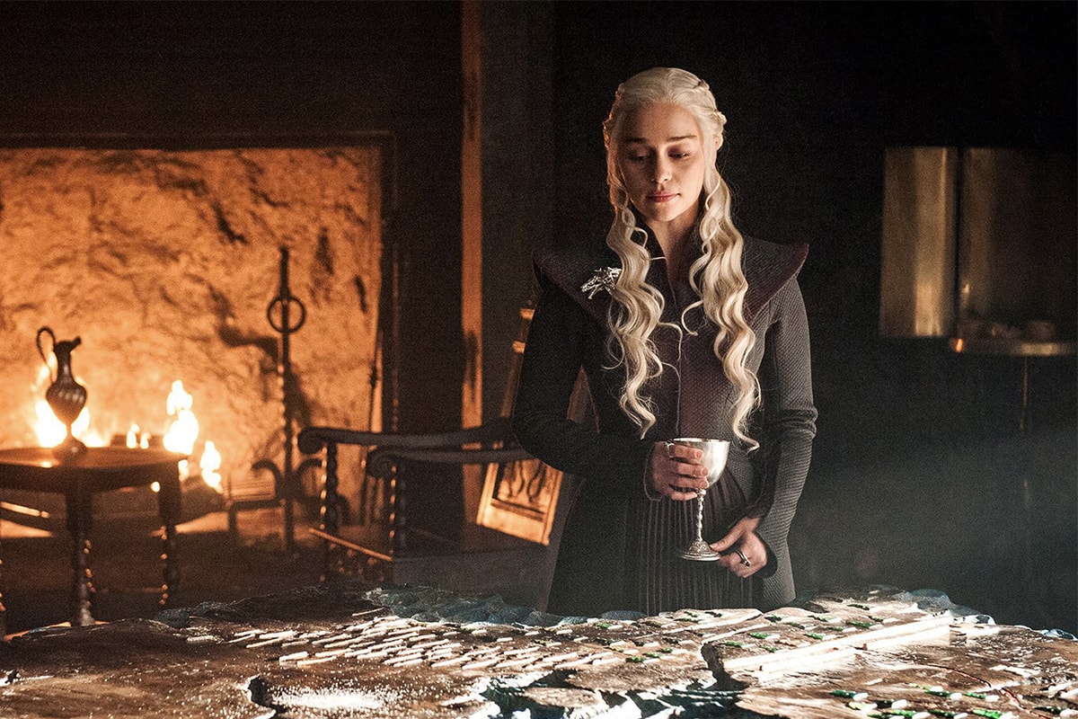 HBO 已經後期處理掉《Game of Thrones》內「穿越時空的咖啡杯」