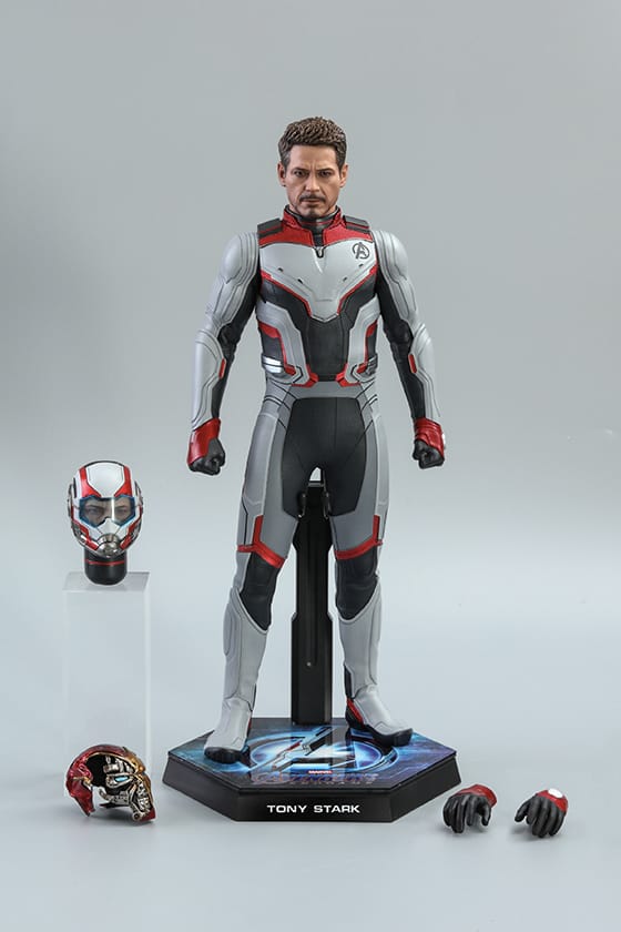 hot toys tony stark endgame