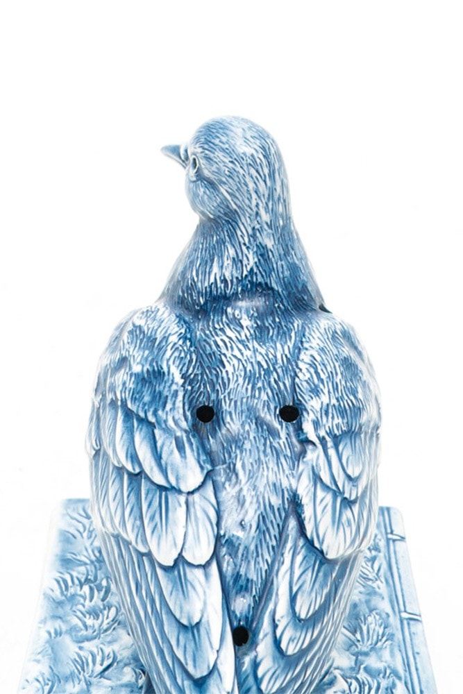 Yeenjoy Studio 攜手 Jeff Staple 推出全新「Pigeon」陶瓷香爐