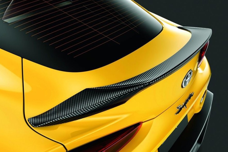 碳纖維加持！Toyota 公開全新經典跑車 2020 Toyota Supra 製作組件
