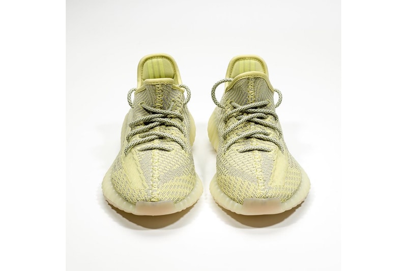 搶先預覽 YEEZY BOOST 350 V2 全新配色「Antlia」