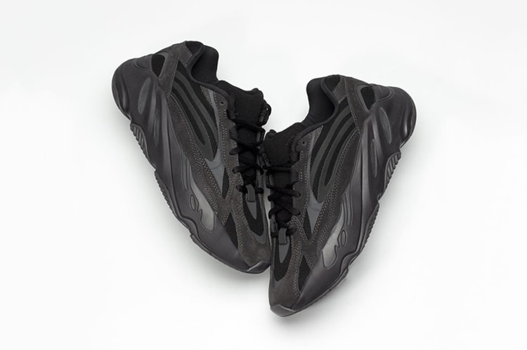 搶先預覽 YEEZY BOOST 700 V2 全新配色「Vanta」