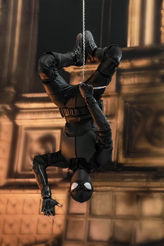 微劇透注意!Hot Toys 推出《Spider-Man : Far From Home》Spider-Man「潛行服」珍藏人偶