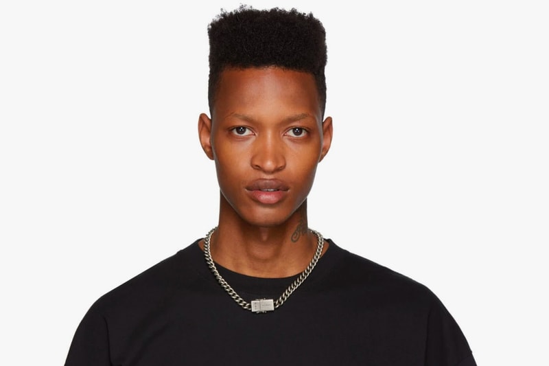 Vetements 推出價值一千美元的 USB-C 頸鍊