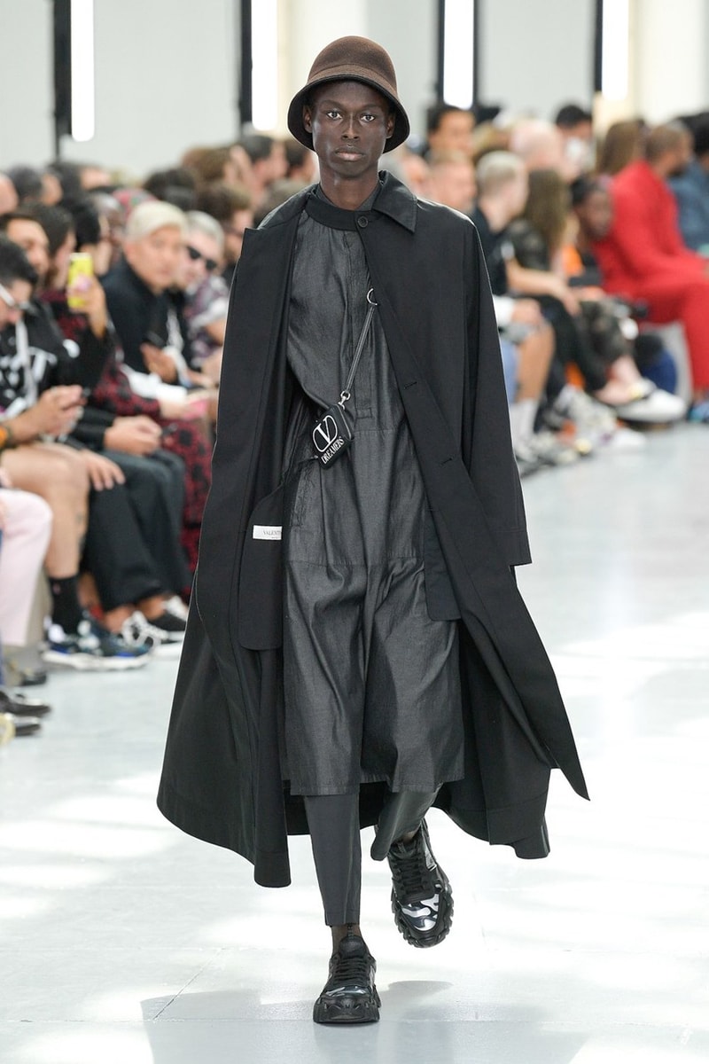 巴黎時裝周 − Valentino 2020 春夏男裝系列