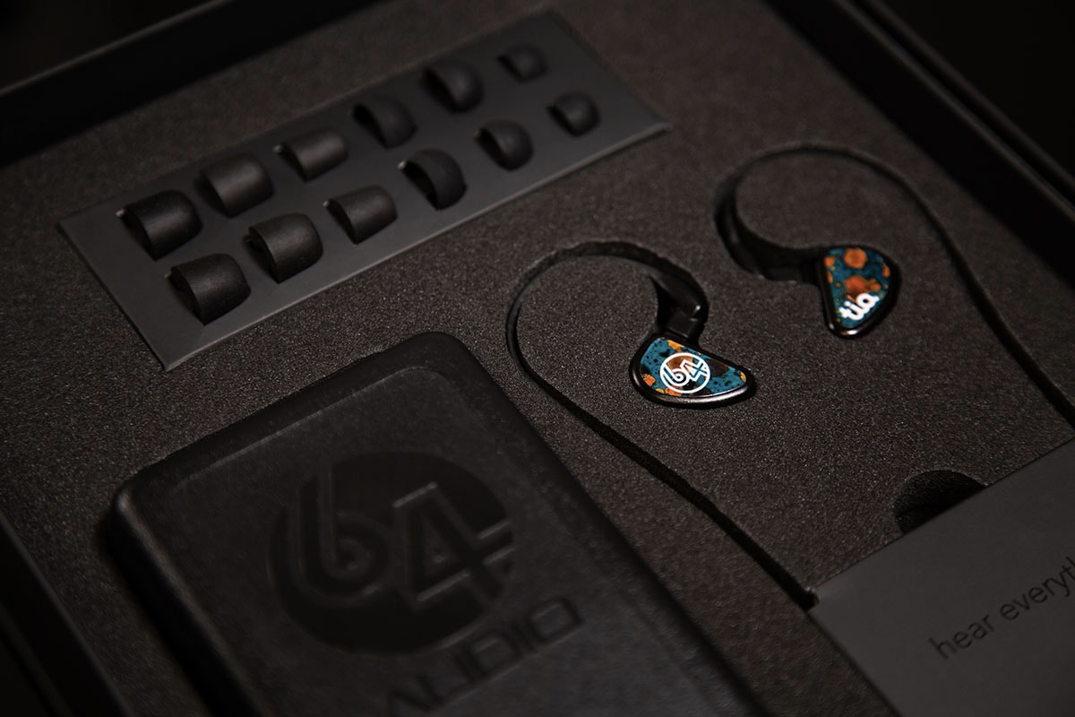 巨星專用級耳機 64 Audio 宣佈推出 Fourté Noir™ 的限量入耳式耳機
