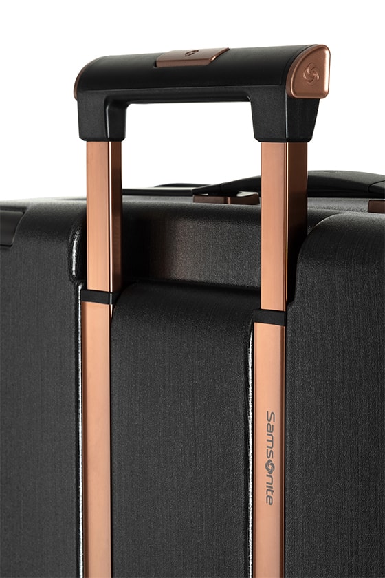 指紋解鎖、追蹤定位－Samsonite 推出高智能行李箱 EVOA TECH 系列