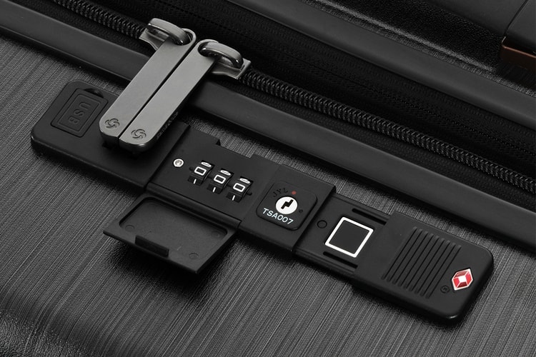指紋解鎖、追蹤定位-Samsonite 推出高智能行李箱 EVOA TECH 系列