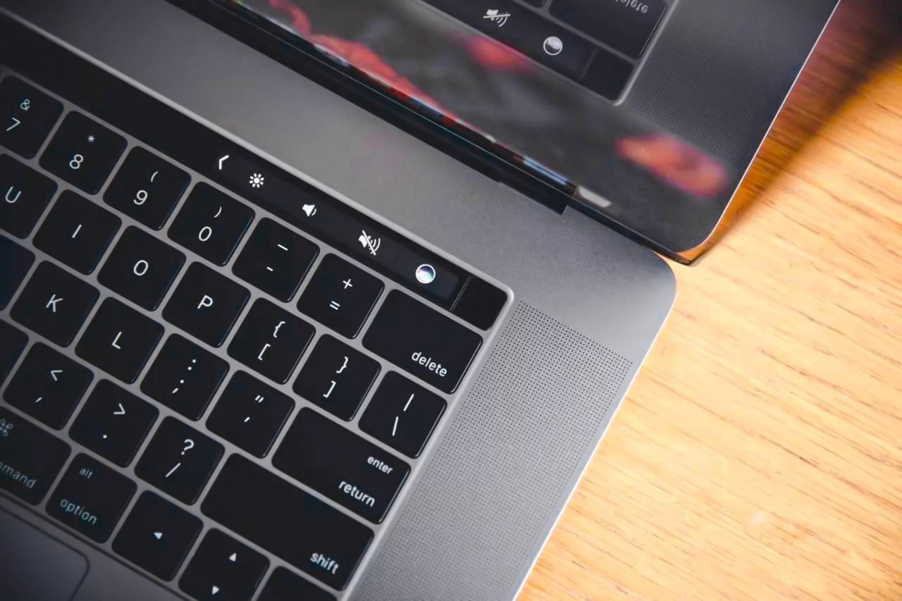 重大更動 − Apple 將為入門 MacBook Pro 增加 Touch Bar 配置及降低 MacBook Air 售價