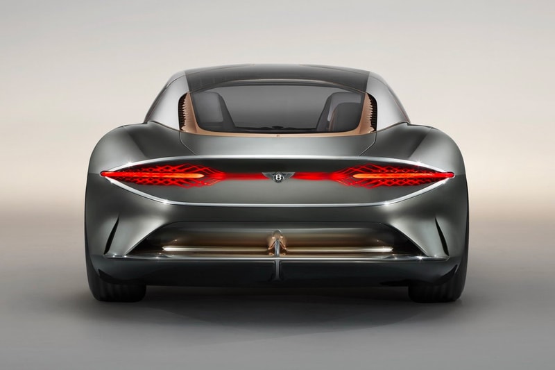 Bentley 推出 1,340 匹馬力 EXP 100 GT 純電概念車型