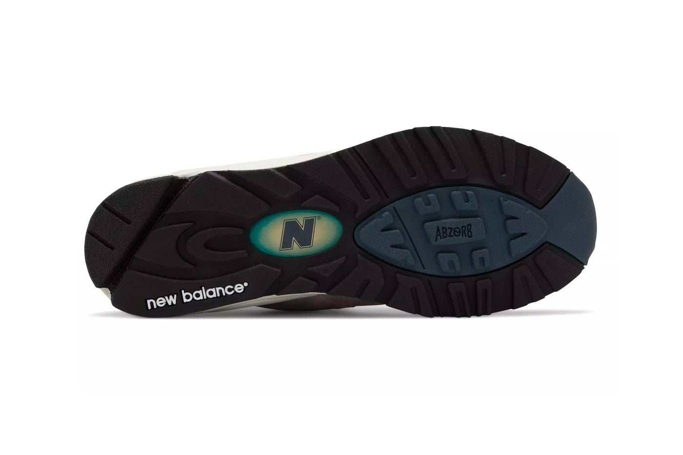 單色灰調－New Balance 迎來美製 990v2 新作