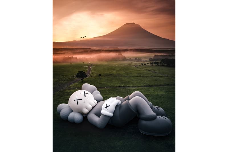 悠然自得!「KAWS:HOLIDAY」最新日本富士山站正式登場
