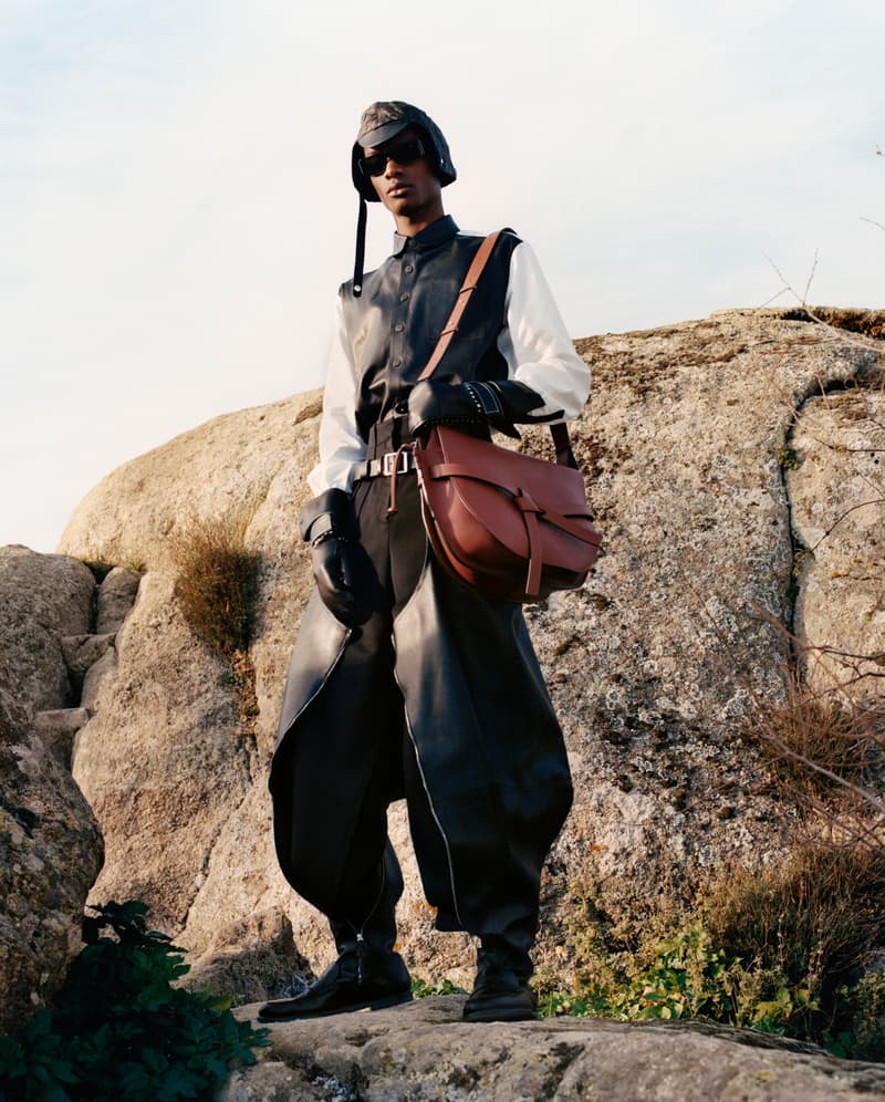 LOEWE 攜手 Tyler Mitchell 拍攝 2019 秋冬系列全新 Lookbook