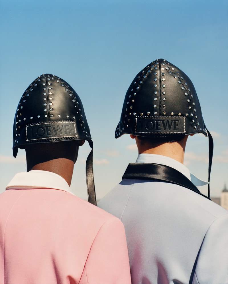 LOEWE 攜手 Tyler Mitchell 拍攝 2019 秋冬系列全新 Lookbook 