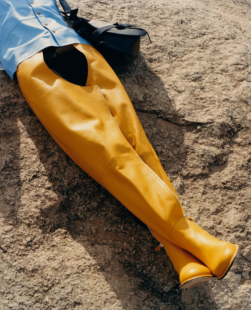 LOEWE 攜手 Tyler Mitchell 拍攝 2019 秋冬系列全新 Lookbook 