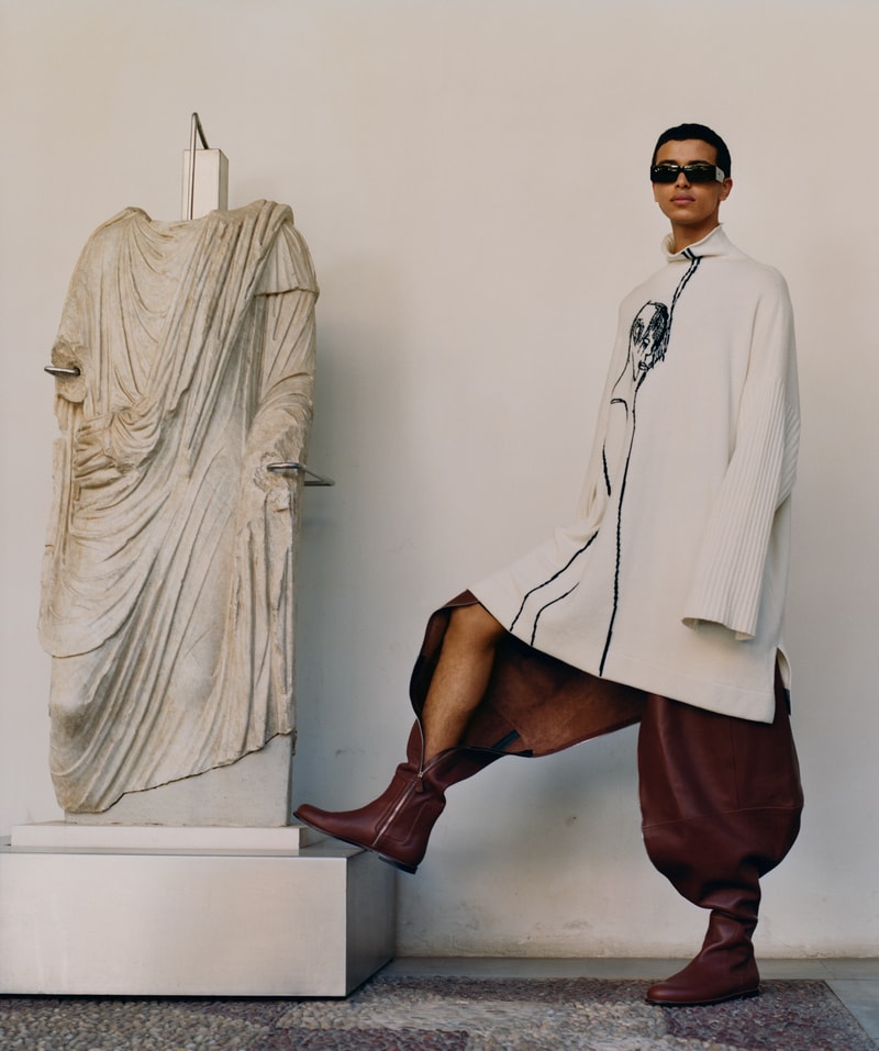 LOEWE 攜手 Tyler Mitchell 拍攝 2019 秋冬系列全新 Lookbook 