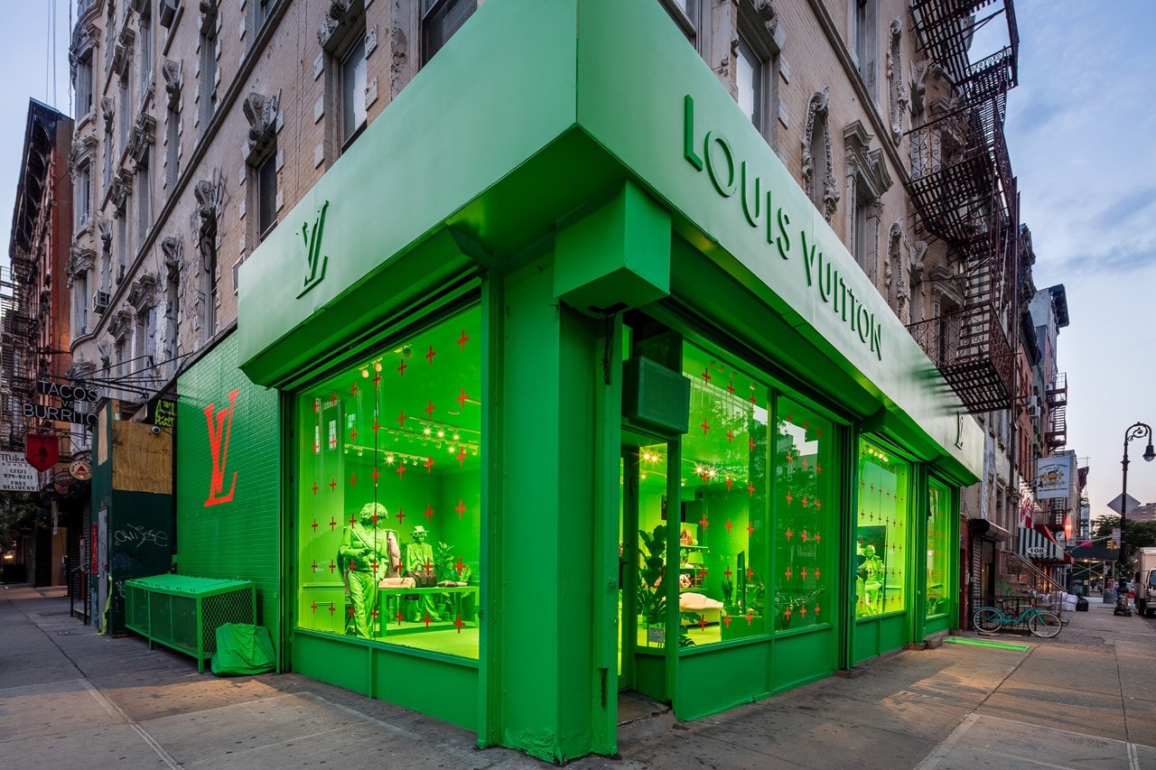 率先走進 Louis Vuitton 2019 秋冬紐約「霓虹綠」Pop-Up 期限店舖