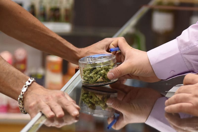 國會議員預測－英國未來五到十年內將使大麻合法化