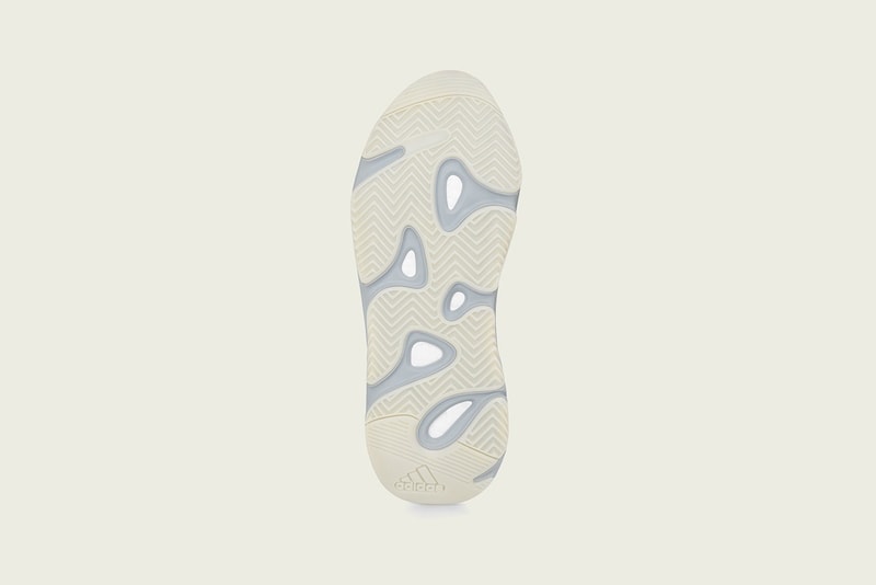 adidas YEEZY BOOST 700 V2 最新配色「Inertia」官方圖輯正式發佈