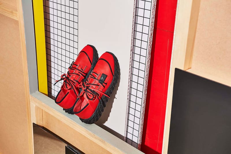 Giuseppe Zanotti 推出令人過目不忘的全新標誌性鞋履 Urchin