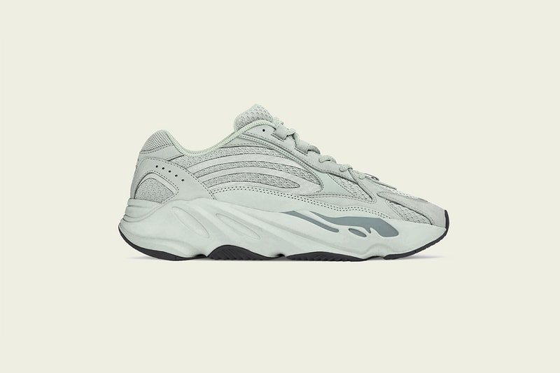 搶先預覽 YEEZY BOOST 700 V2 最新配色「Hospital Blue」