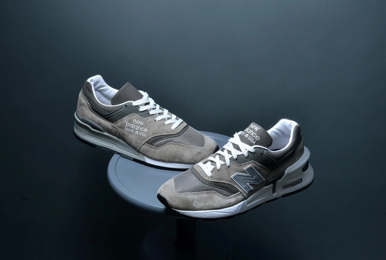 New Balance Grey 不僅是一種顏色，而是可以傳遞意念的獨特色彩