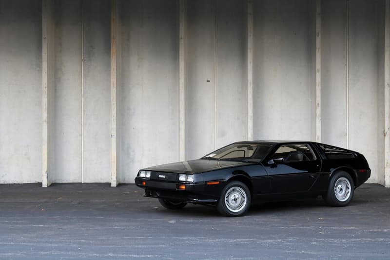 罕見 1981 年經典車款 DeLorean DMC-12 於拍賣會中正式賣出