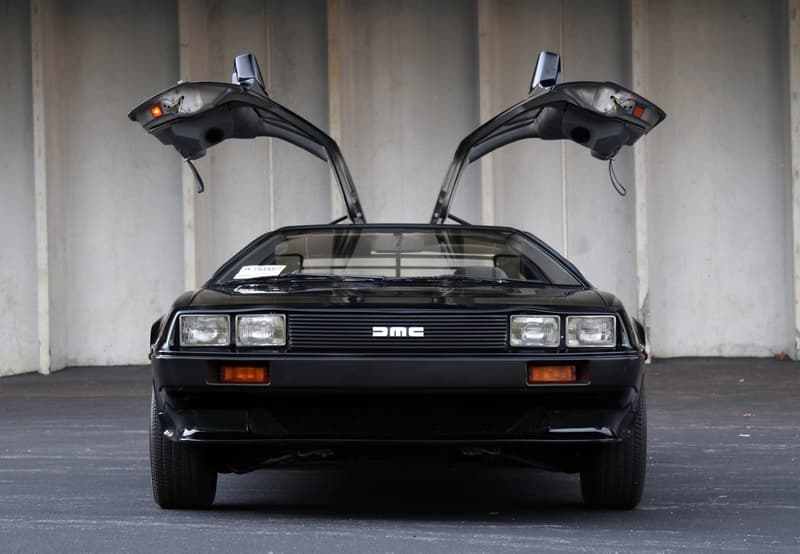 罕見 1981 年經典車款 DeLorean DMC-12 於拍賣會中正式賣出