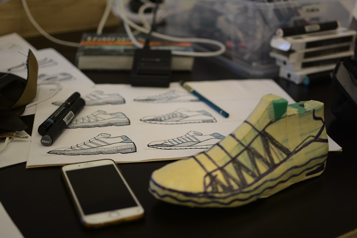 業內人士揭鞋履設計の秘密（1）- 球鞋生產的內情