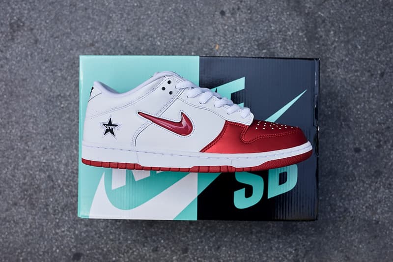 HYPEBEAST 近賞 Supreme x Nike SB Dunk Low 聯乘系列「白紅、藍金」配色