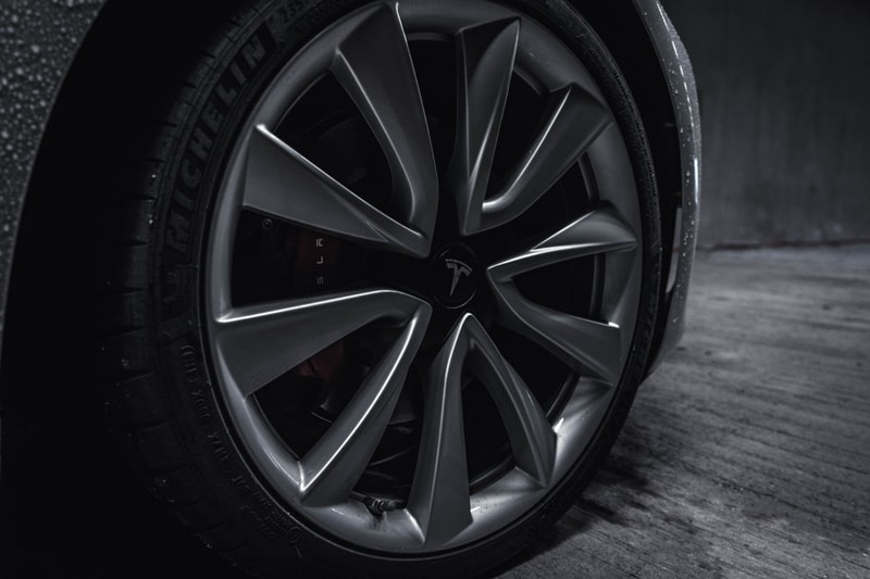 辣跑級表現－Tesla 入門車型 Model 3 實測