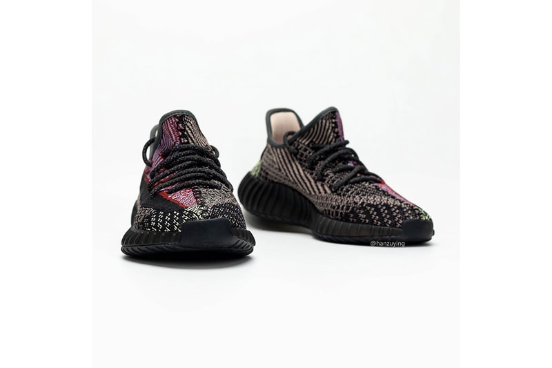 近賞 YEEZY BOOST 350 V2 最新配色「Yecheil」反光版本
