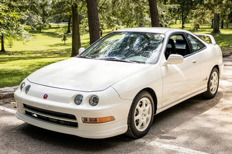 罕見 1997 年 Acura Integra Type R 以 $82,000 美元高價售出