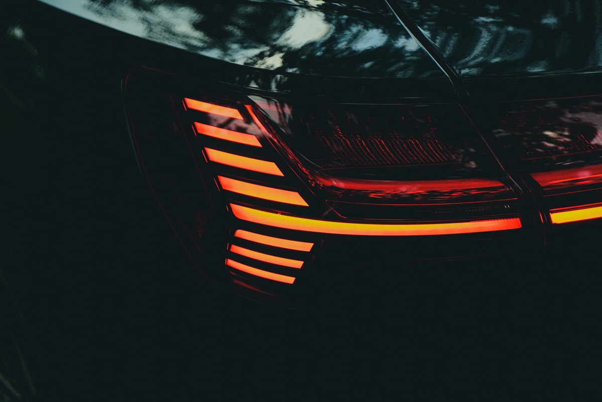 意料之外－Audi 首台純電動車 e-tron 實測
