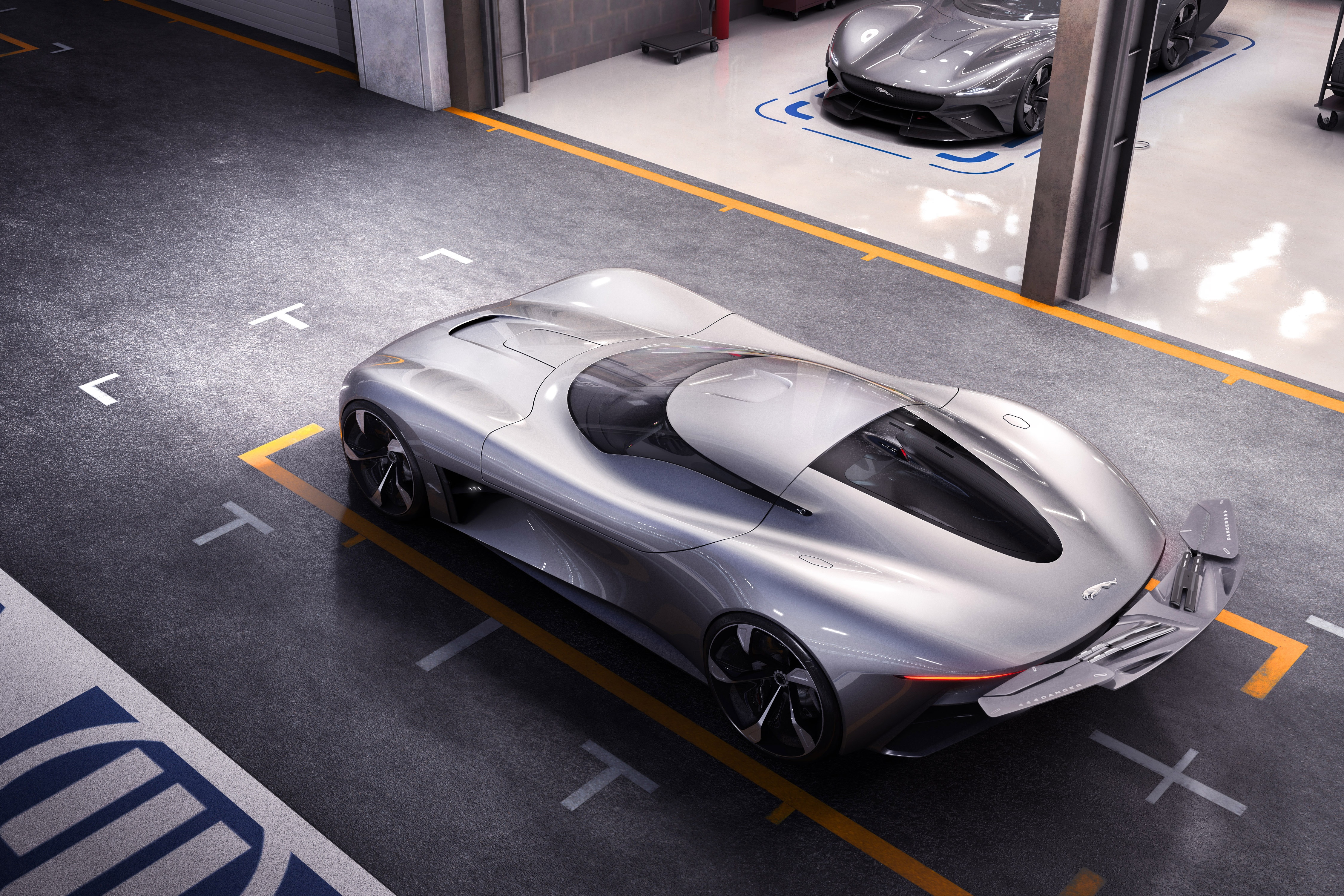 HYPEBEAST 獨家直擊英倫傳奇 Jaguar Vision Gran Turismo Coupé 東京車展發佈會