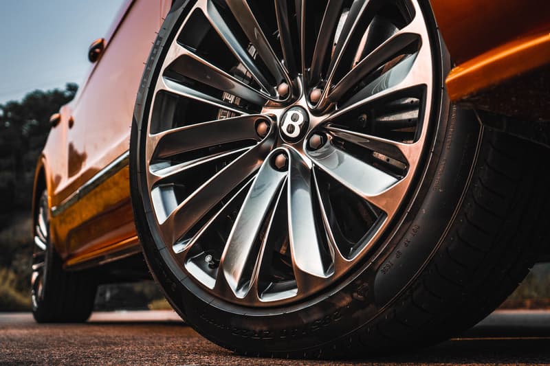 世上最快 SUV-近賞 Bentley 全新 Bentayga Speed 極速休旅