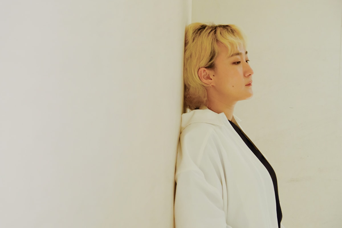 無法預測、沒有框架的音樂藝術家．HYPEBEAST 專訪韓國創作歌手 SWJA 鮮于貞娥