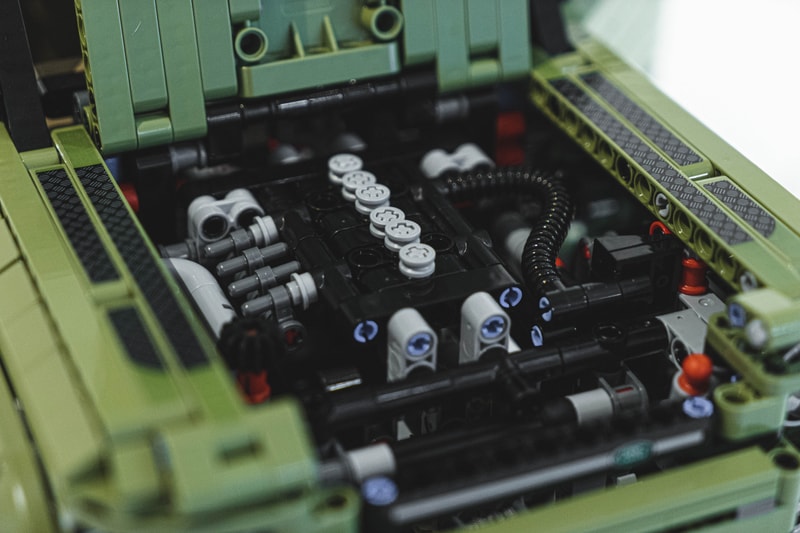 精細之機械構造－近賞 LEGO 新世代 Land Rover Defender 積木模型！