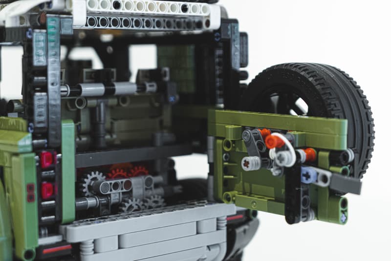 精細之機械構造-近賞 LEGO 新世代 Land Rover Defender 積木模型!