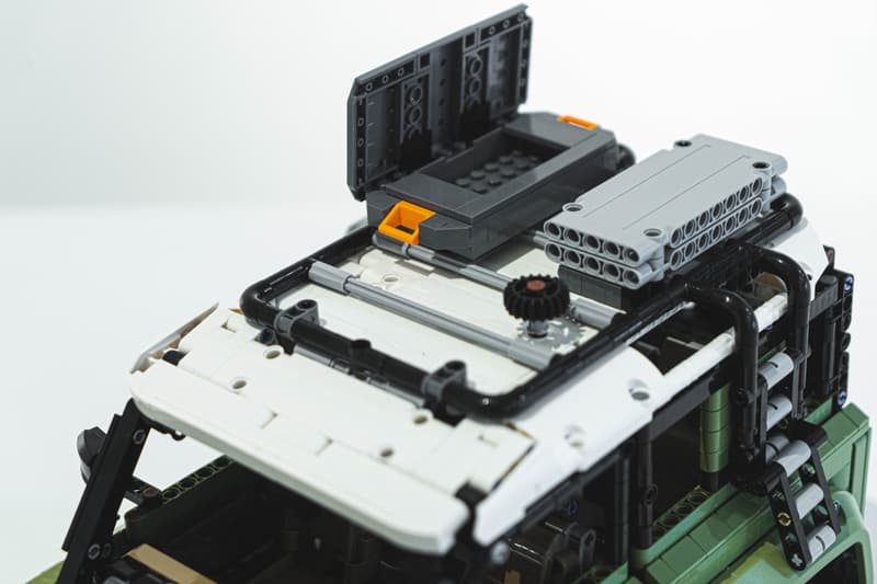 精細之機械構造-近賞 LEGO 新世代 Land Rover Defender 積木模型!